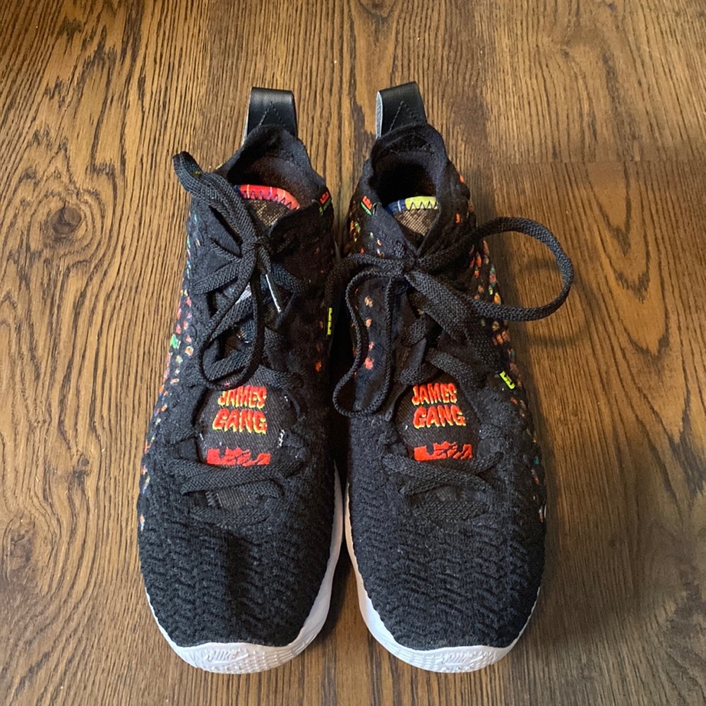 Nike LeBron 17 ‘James Gang’ Shoes Size 7Y!!